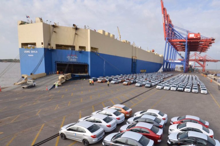 Vehicle Demand Slumps Amid Soaring Prices and Import Delays